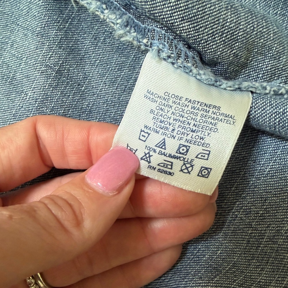 Lands End Womens XL 18-20 Denim Trucker Jacket Medium Wash Blue Cotton Classic - Picture 9 of 12